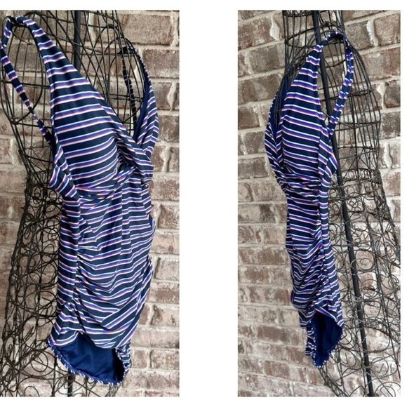 NipTuck Swim Swimsuit Size 8 Sailor Stripe One Piece Navy Red Tummy Cont… - Picture 7 of 12